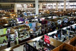 آغاز ثبت‌نام بن‌کارت دانشجویی نمایشگاه کتاب