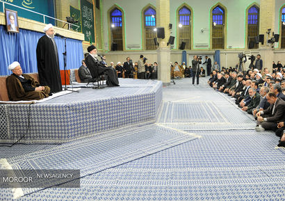 دیدار مقام معظم رهبری و جمعی از مسئولان نظام با میهمانان کنفرانس وحدت اسلامی