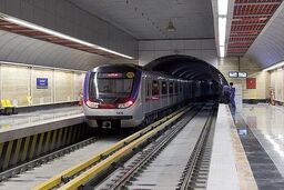 ورود 66 واگن و 30 دستگاه اتوبوس به ناوگان حمل و نقل عمومی