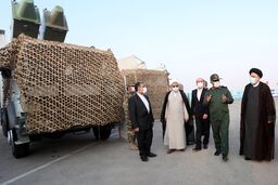 ارتش و سپاه در دل ملت جای دارند