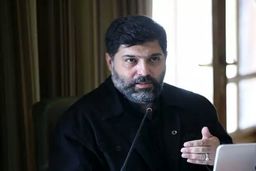 امضای حکم زاکانی به عنوان شهردار تهران توسط وزیر کشور