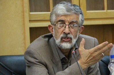 حداد عادل رأی خود را به صندوق انداخت