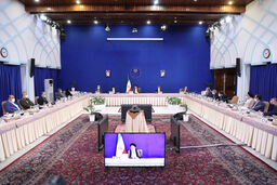 تأخیر در پرداخت حقوق نیروی انسانی برای یک ساعت هم مجاز نیست