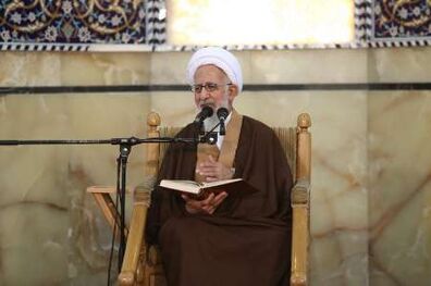 اقتصاد، ستون مملکت است، ملتی که ‌جیبش خالی است گدا نیست، فقیر است