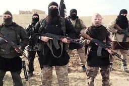 داعش مسئولیت حمله انتحاری به غرب افغانستان را بر عهده گرفت