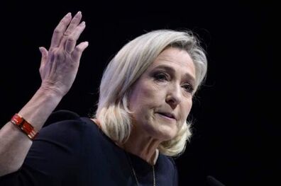 لوپن: ماکرون چاره‌ای جز استعفا ندارد
