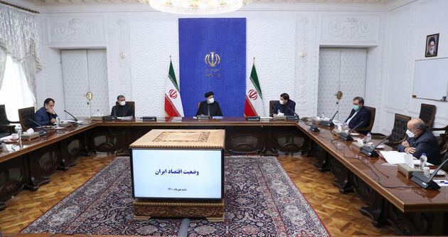  بانک مرکزی سیاست‌های پولی را متناسب با کنترل تورم پیگیری کند