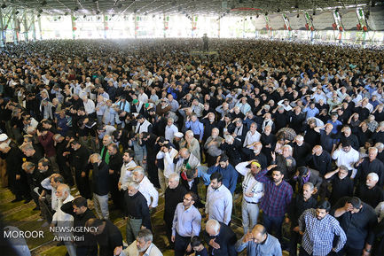 آخرین نماز جمعه تهران در ماه مبارک رمضان همزمان با روز جهانی قدس به امامت حجت الاسلام سید احمد خاتمی