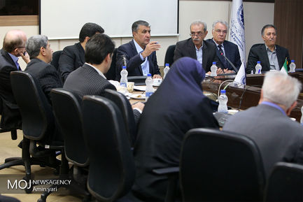 نشست وزیر پیشنهادی راه و شهر سازی با اعضای اتاق بازرگانی ایران