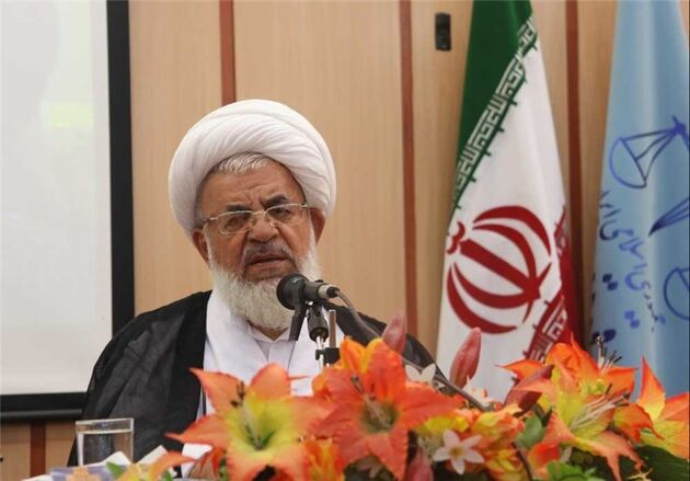 مسئولان و دست‌اندرکاران، ارزش‌های فرهنگی انقلاب را ترویج کنند
