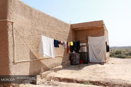 تجهیز کتابخانه مدرسه زینبیه با همراهی احسان حدادی