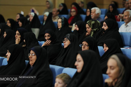 ضیافت افطار خانواده های معظم شهدا و ایثارگران با رییس جمهور