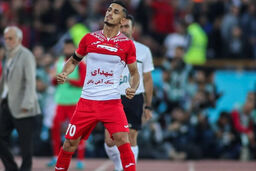 علیپور از رکورد فرشاد پیوس آقای گل عبور کرد 