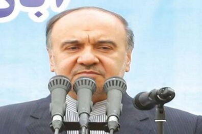 همت والای مدیریت فولاد مبارکه در افتتاح ورزشگاه نقش جهان ستودنی است