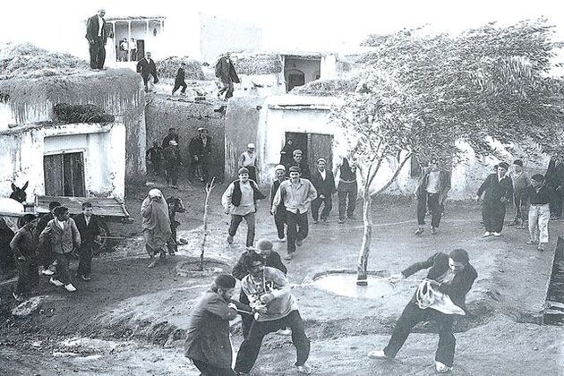 پشت صحنه فیلم گاو در خانه سینما نمایش داده می شود