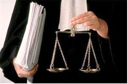 فارغ‌التحصیلان از دانشگاه باید در کنار وکلای باسابقه مهارت لازم را کسب کنند