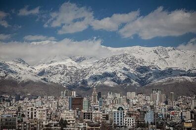 وضعیت کیفی هوای تهران در 22 فروردین