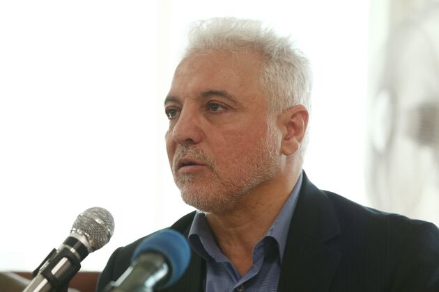 بازدید معاون وزیر بهداشت از برخی داروخانه های تهران