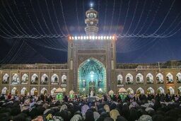 ویژه‌برنامه حرم رضوی برای زائران عرب‌زبان با سخنرانی آیت‌الله کورانی