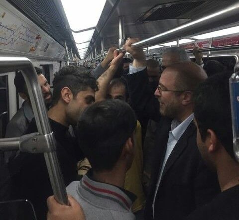 متروسواری قالیباف برای حضور در مجلس