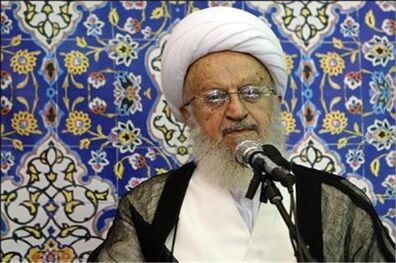 آیت‌الله مکارم شیرازی در پیامی درگذشت آیت‌الله خوانساری را تسلیت گفت