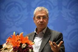 سال 97 کوشش‌بیشتر، مسئولیت‌پذیری‌ افزون‌تر و گشودن افق‌های امیدوارکننده‌تر است