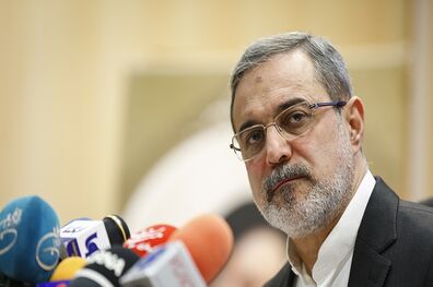 پوشش تحصیلی دختران با پسران تقریبا برابر است