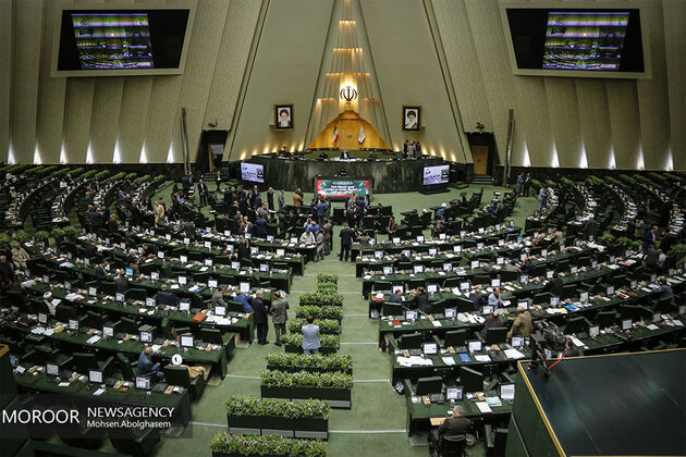 جوانگرایی و حضور افراد فراجناحی از ضرورت های دولت دوازدهم است