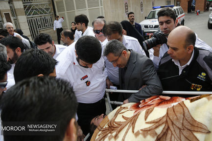 مصدومان حادثه واژگونی اتوبوس حامل زائران ایرانی