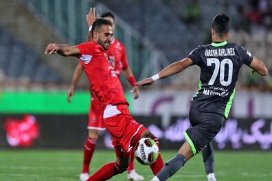 بازی امروز پرسپولیس و نساجی برگزار می شود
