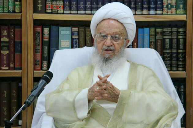 موافقت مکارم شیرازی برای ورود بانوان به ورزشگاه ها تکذیب شد