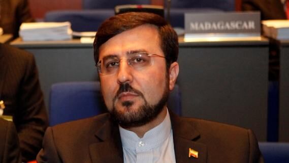 انتقاد از نقض حقوق اقلیت‌ها در مناطق بحرانی