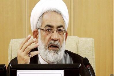 نباید اجازه دهیم تعدادی از خناثان و سرسپردگان غرب بخواهند به کشور نفوذ کنند