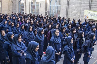 ثبت نام دانش آموزان میان پایه در ۲۰ مرداد به صورت خودکار انجام می شود