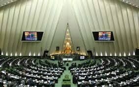 وارد شدن کارگران بیکار شده ساختمان پلاسکو به چرخه کار اولویت نخست ماست
