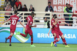 نتیجه بازی قطر و امارات/ قطر 4 امارات 0