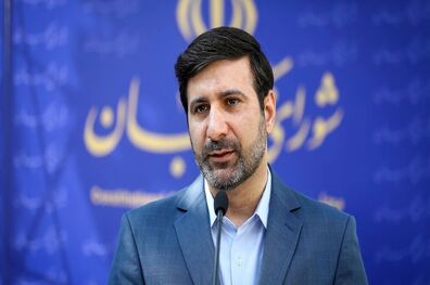 آموزش رایگان برای تمامی دانش آموزان فراهم است