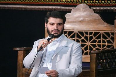 شعرخوانی میثم مطیعی در راهپیمایی یوم الله ۲۲ بهمن