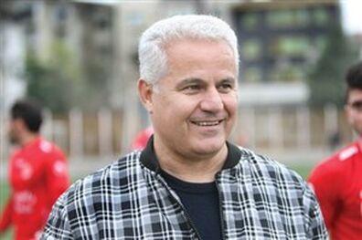 پرسپولیس از لحاظ فوتبالی به راحتی استقلال را با دو گل می برد