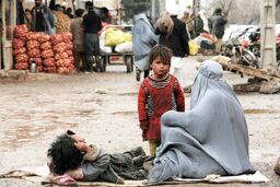 آمریکا می‌خواهد حکومت دلخواه خود را در افغانستان روی کار بیاورد