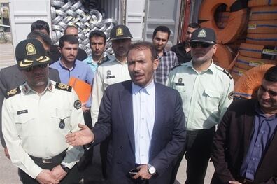 توقیف 23 کانتینر پارچه قاچاق در گمرک/ 678 کیلومتر پارچه ضبط شد
