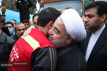بازدید رییس جمهور از محل حادثه ساختمان پلاسکو 