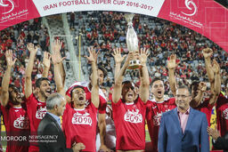 احتمال قهرمانی پرسپولیس در هفته بیست و چهارم لیگ برتر/علاقه پرسپولیسی ها به قهرمانی در هفته بیست و پنجم