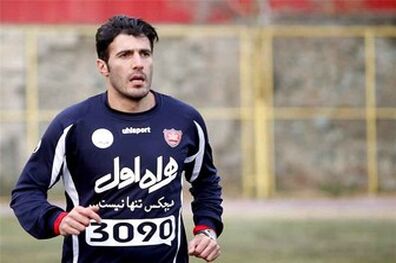 قهرمانی پرسپولیس تضمین شده است/ نفت آبادان سقوط نمی کند