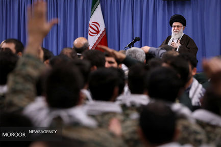 دیدار جمعی از فرماندهان بسیج و بسیجیان سراسر کشور با رهبر معظم انقلاب