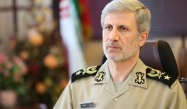 خبرنگاران کلمه شرافت و شجاعت را به الگوی جهانی در امر اطلاع رسانی بدل نموده اند 