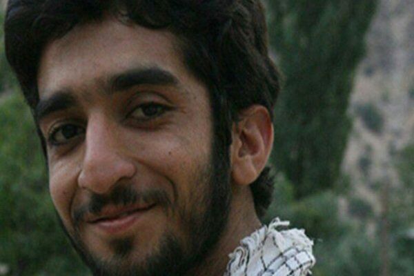سر می برند، از ماه ای شب بیا تماشا