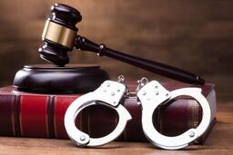 ۱۳ فرد شاغل در قوه قضائیه دستگیر شدند