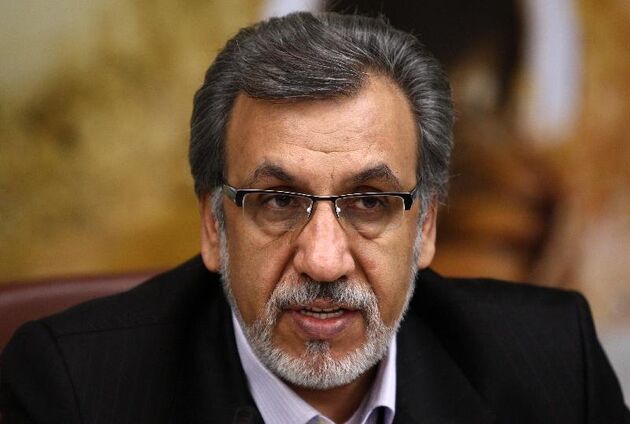 خاوری همچنان تحت تعقیب اینترپل است