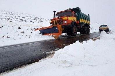 بارش برف و باران در محورهای شمالی کشور